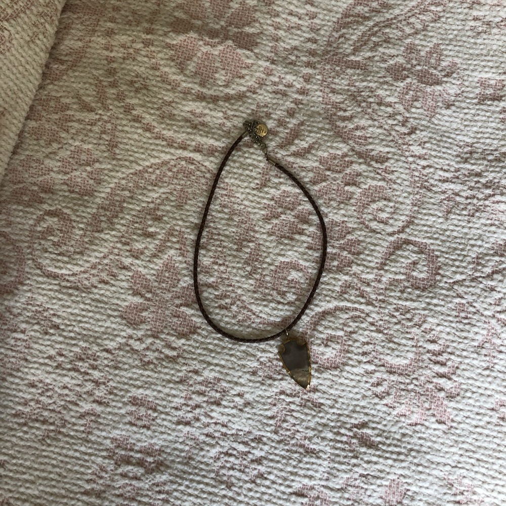 Choker necklace